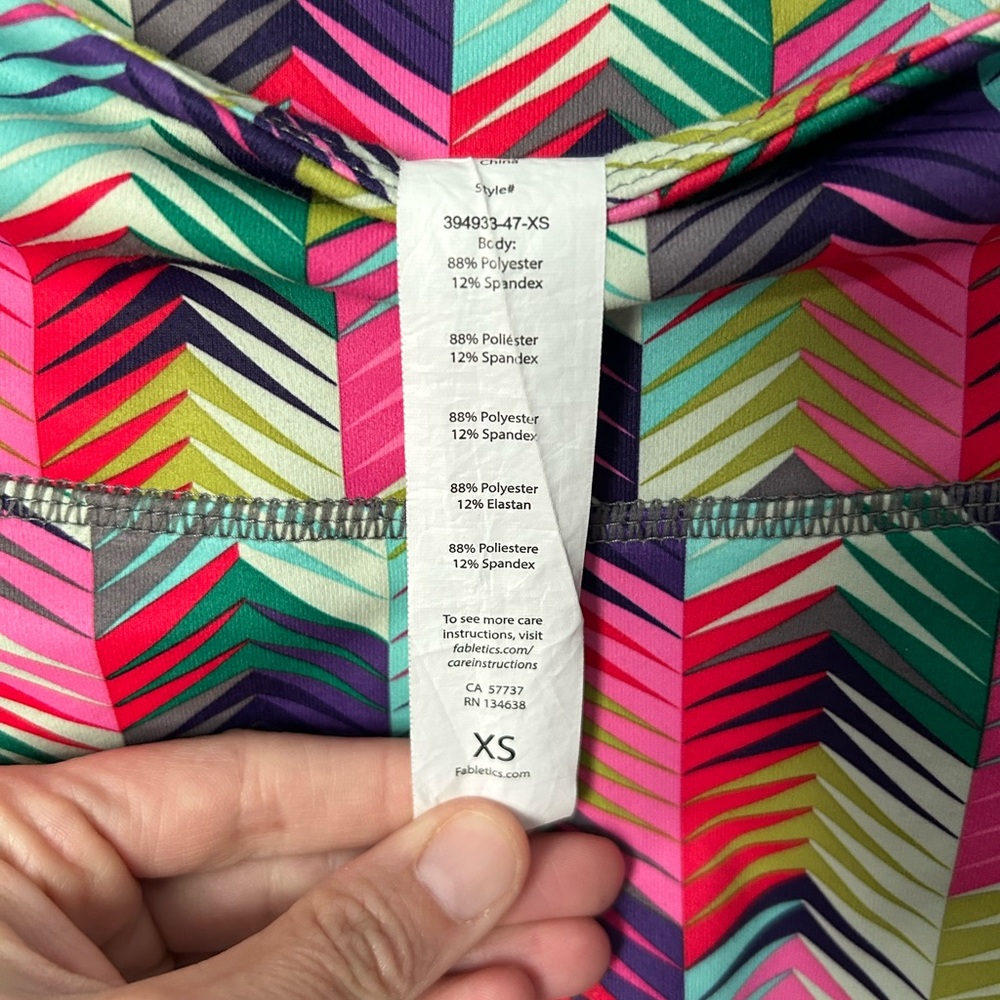 Fabletics Patterned Bike Shorts Size XS - Picture 2 of 8
